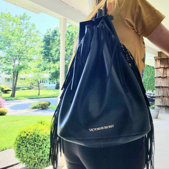 Victoria's Secret Vegan Leather Black Drawstring Fringe Tassel Backpack   NWOT - Picture 10 of 12